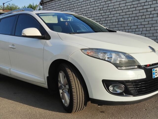 Білий Рено Меган, об'ємом двигуна 1.5 л та пробігом 237 тис. км за 8000 $, фото 7 на Automoto.ua