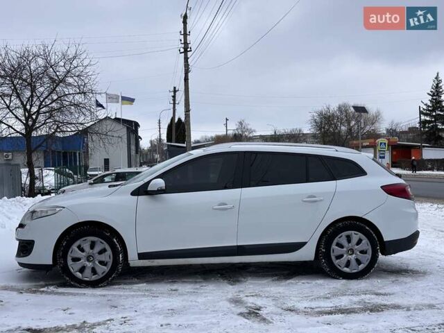 Білий Рено Меган, об'ємом двигуна 1.46 л та пробігом 265 тис. км за 6990 $, фото 19 на Automoto.ua
