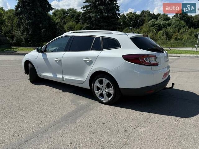 Белый Рено Меган, объемом двигателя 1.5 л и пробегом 225 тыс. км за 7699 $, фото 8 на Automoto.ua