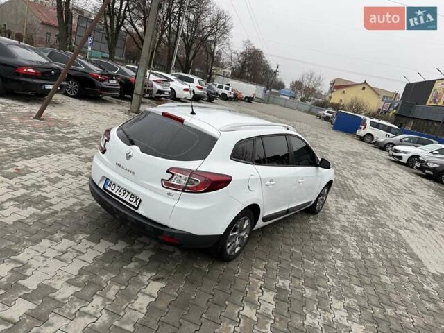 Белый Рено Меган, объемом двигателя 1.46 л и пробегом 306 тыс. км за 7200 $, фото 11 на Automoto.ua