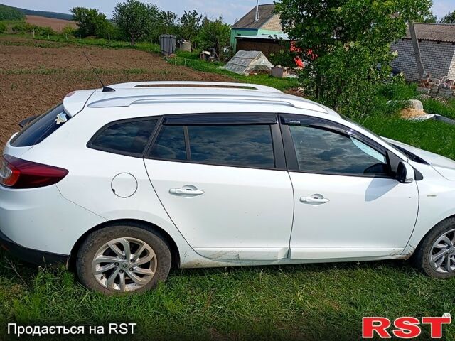 Белый Рено Меган, объемом двигателя 1.5 л и пробегом 236 тыс. км за 7700 $, фото 1 на Automoto.ua