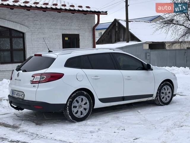 Білий Рено Меган, об'ємом двигуна 1.46 л та пробігом 265 тис. км за 6990 $, фото 10 на Automoto.ua