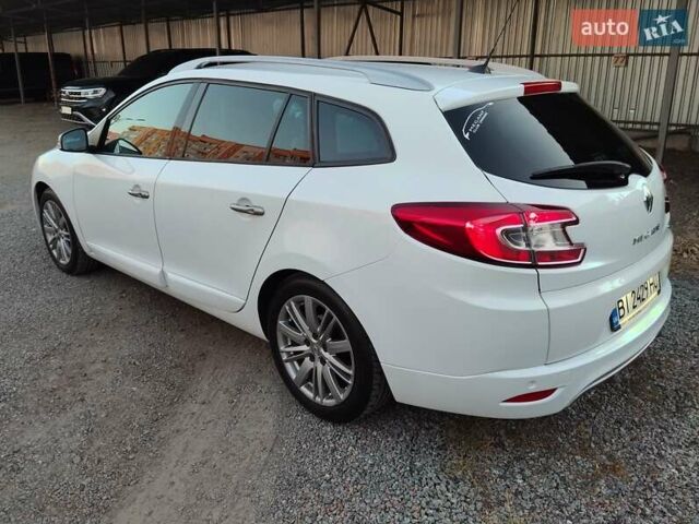 Білий Рено Меган, об'ємом двигуна 1.5 л та пробігом 250 тис. км за 9300 $, фото 4 на Automoto.ua