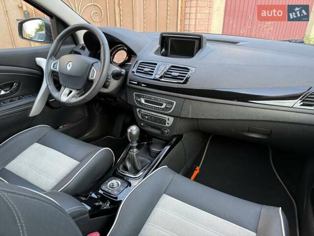 Белый Рено Меган, объемом двигателя 1.5 л и пробегом 225 тыс. км за 7699 $, фото 138 на Automoto.ua