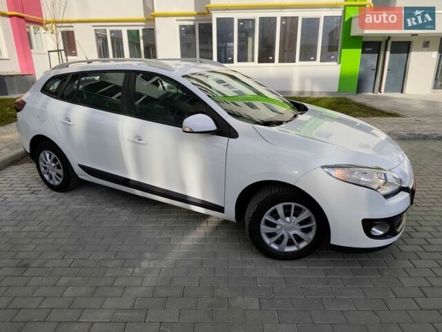 Белый Рено Меган, объемом двигателя 1.5 л и пробегом 250 тыс. км за 6999 $, фото 22 на Automoto.ua