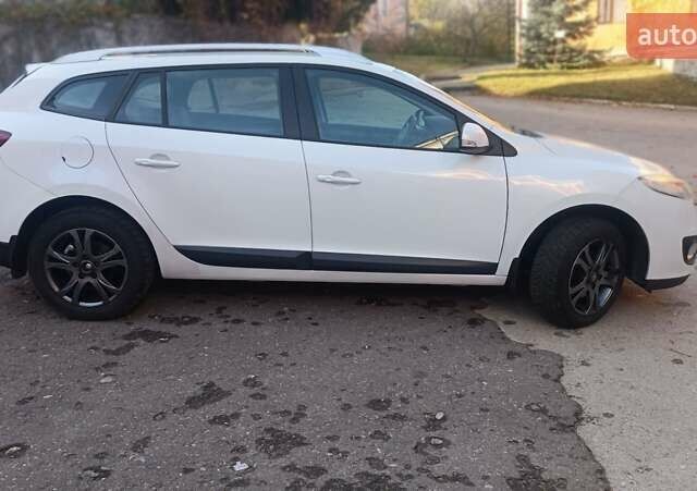 Белый Рено Меган, объемом двигателя 1.5 л и пробегом 265 тыс. км за 6900 $, фото 9 на Automoto.ua