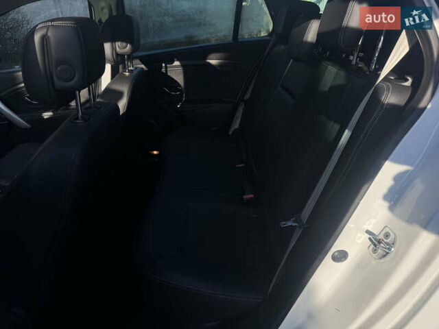 Білий Рено Меган, об'ємом двигуна 1.5 л та пробігом 237 тис. км за 8999 $, фото 44 на Automoto.ua