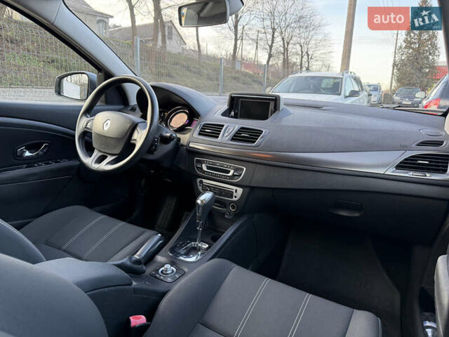 Белый Рено Меган, объемом двигателя 1.5 л и пробегом 259 тыс. км за 7999 $, фото 23 на Automoto.ua