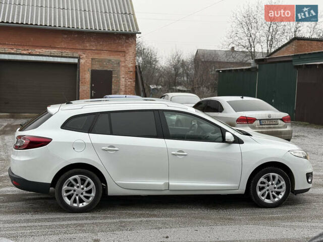 Белый Рено Меган, объемом двигателя 1.6 л и пробегом 153 тыс. км за 9300 $, фото 11 на Automoto.ua