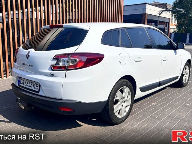 Белый Рено Меган, объемом двигателя 1.5 л и пробегом 265 тыс. км за 6950 $, фото 3 на Automoto.ua