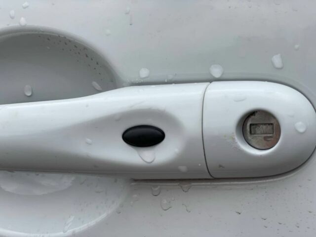 Рено Меган 2013 в Кривом Роге на Automoto.ua Белый Рено Меган, объемом двигателя 1.5 л и пробегом 148 тыс. км за 9100 $, фото 7 на Automoto.ua