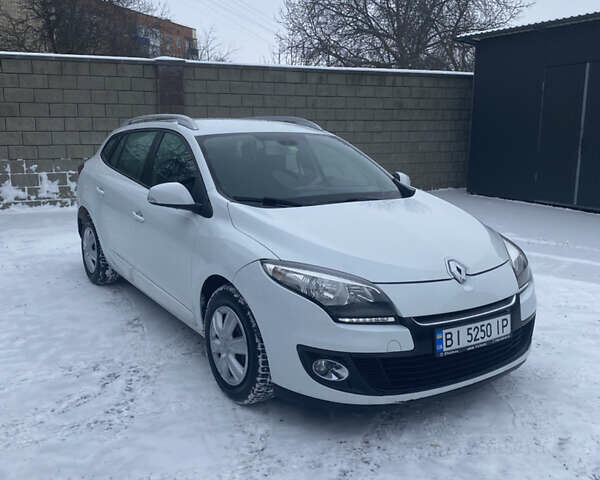 Білий Рено Меган, об'ємом двигуна 1.5 л та пробігом 295 тис. км за 7500 $, фото 1 на Automoto.ua