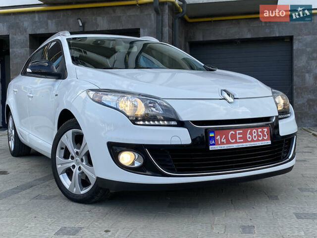 Білий Рено Меган, об'ємом двигуна 1.5 л та пробігом 226 тис. км за 8700 $, фото 6 на Automoto.ua