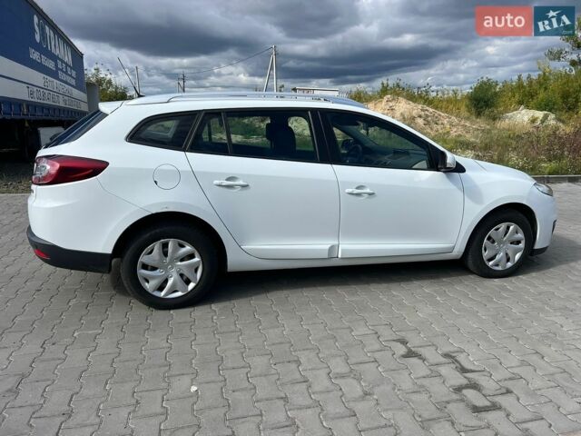 Белый Рено Меган, объемом двигателя 1.46 л и пробегом 179 тыс. км за 7500 $, фото 6 на Automoto.ua