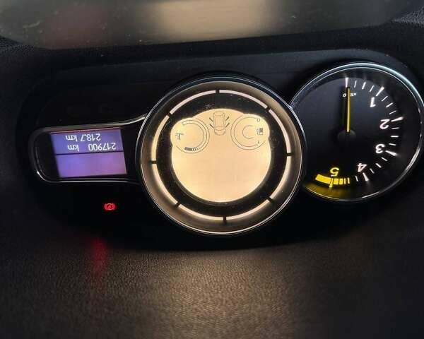Білий Рено Меган, об'ємом двигуна 1.5 л та пробігом 220 тис. км за 7200 $, фото 15 на Automoto.ua