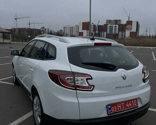 Білий Рено Меган, об'ємом двигуна 1.46 л та пробігом 256 тис. км за 7999 $, фото 7 на Automoto.ua