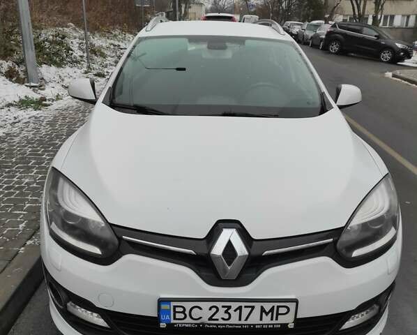 Білий Рено Меган, об'ємом двигуна 1.46 л та пробігом 205 тис. км за 7500 $, фото 1 на Automoto.ua