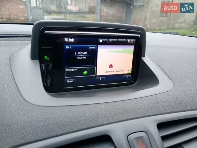 Белый Рено Меган, объемом двигателя 1.5 л и пробегом 289 тыс. км за 9200 $, фото 15 на Automoto.ua