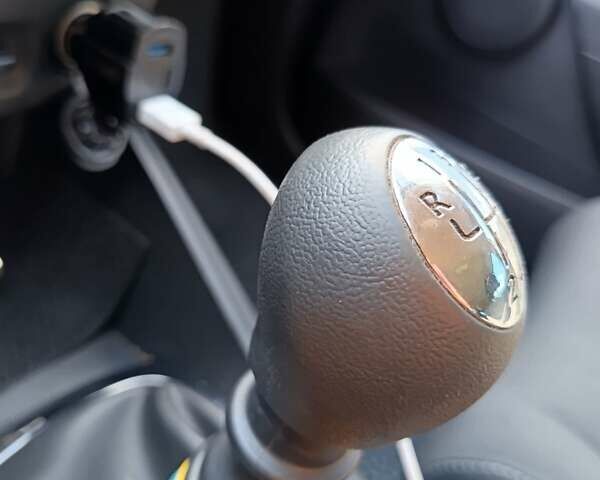 Білий Рено Меган, об'ємом двигуна 1.5 л та пробігом 270 тис. км за 8900 $, фото 14 на Automoto.ua