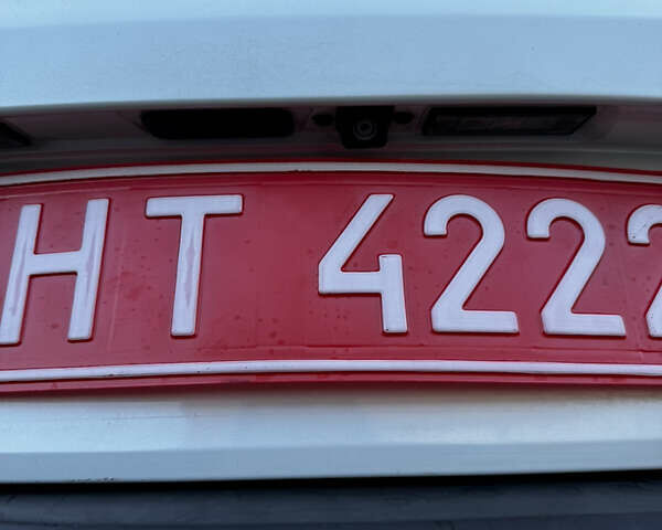 Белый Рено Меган, объемом двигателя 1.5 л и пробегом 236 тыс. км за 9700 $, фото 18 на Automoto.ua