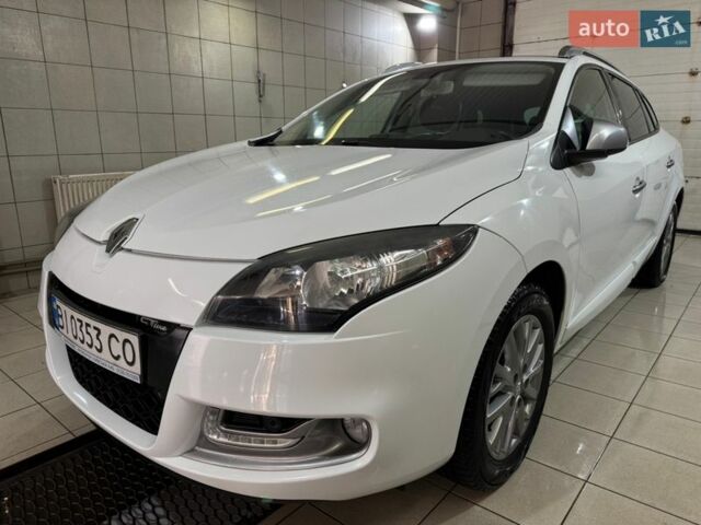 Белый Рено Меган, объемом двигателя 1.5 л и пробегом 272 тыс. км за 9500 $, фото 13 на Automoto.ua