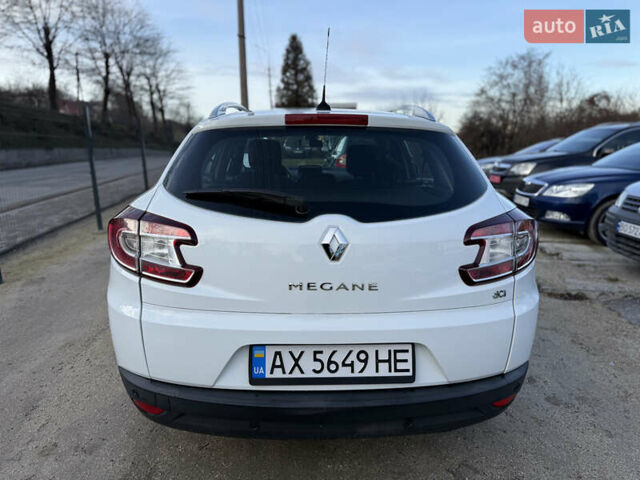 Белый Рено Меган, объемом двигателя 1.5 л и пробегом 259 тыс. км за 7999 $, фото 8 на Automoto.ua