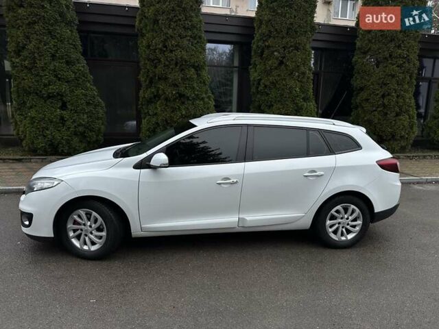 Білий Рено Меган, об'ємом двигуна 1.46 л та пробігом 243 тис. км за 8700 $, фото 2 на Automoto.ua