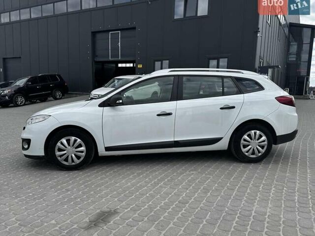 Белый Рено Меган, объемом двигателя 1.5 л и пробегом 303 тыс. км за 6990 $, фото 15 на Automoto.ua