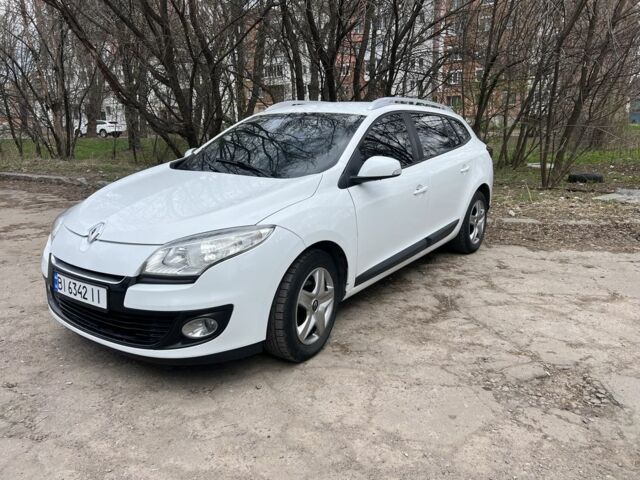 Белый Рено Меган, объемом двигателя 1.5 л и пробегом 306 тыс. км за 6799 $, фото 9 на Automoto.ua