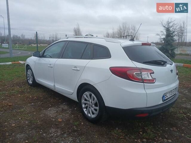 Белый Рено Меган, объемом двигателя 1.5 л и пробегом 241 тыс. км за 8599 $, фото 6 на Automoto.ua