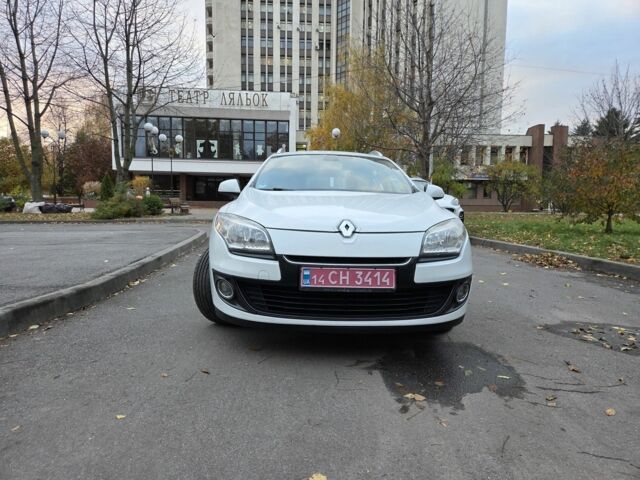 Белый Рено Меган, объемом двигателя 1.5 л и пробегом 226 тыс. км за 7300 $, фото 19 на Automoto.ua