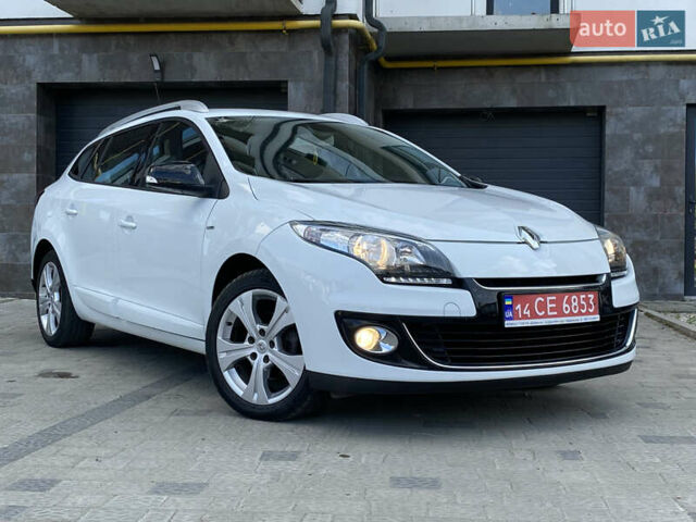 Білий Рено Меган, об'ємом двигуна 1.5 л та пробігом 226 тис. км за 8700 $, фото 4 на Automoto.ua