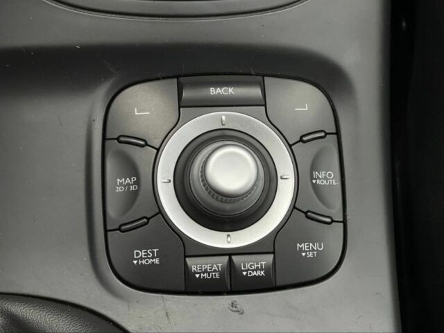 Белый Рено Меган, объемом двигателя 1.5 л и пробегом 148 тыс. км за 8999 $, фото 10 на Automoto.ua