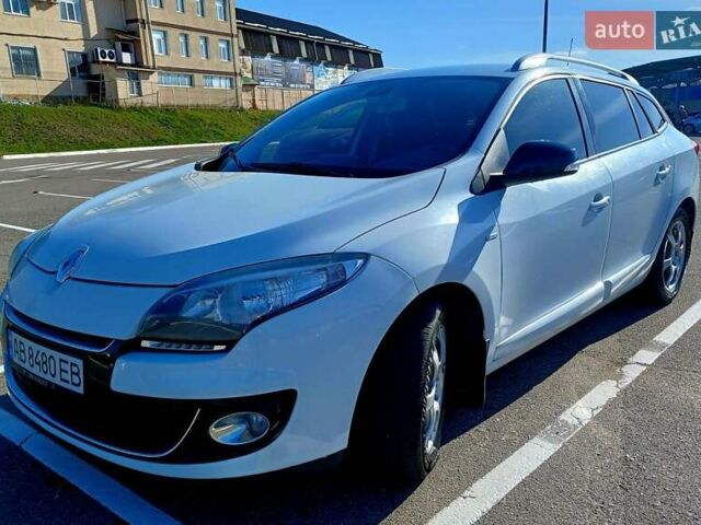 Белый Рено Меган, объемом двигателя 1.5 л и пробегом 207 тыс. км за 8500 $, фото 7 на Automoto.ua
