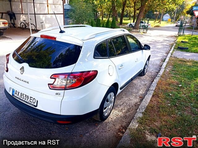 Білий Рено Меган, об'ємом двигуна 1.5 л та пробігом 185 тис. км за 7800 $, фото 3 на Automoto.ua