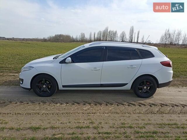 Белый Рено Меган, объемом двигателя 1.46 л и пробегом 340 тыс. км за 7900 $, фото 15 на Automoto.ua