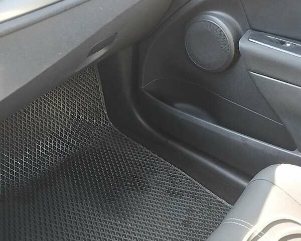 Білий Рено Меган, об'ємом двигуна 1.5 л та пробігом 299 тис. км за 8350 $, фото 10 на Automoto.ua