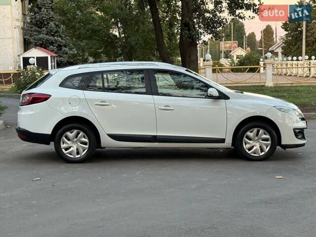 Білий Рено Меган, об'ємом двигуна 1.46 л та пробігом 258 тис. км за 7200 $, фото 8 на Automoto.ua
