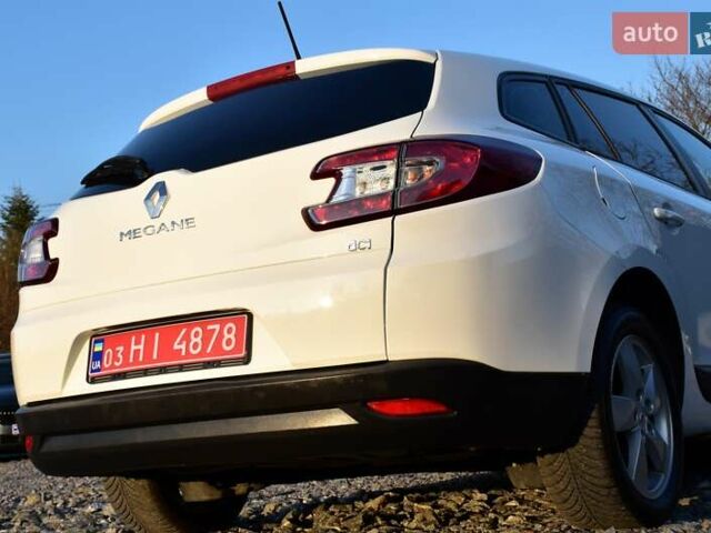 Белый Рено Меган, объемом двигателя 1.5 л и пробегом 232 тыс. км за 7800 $, фото 26 на Automoto.ua