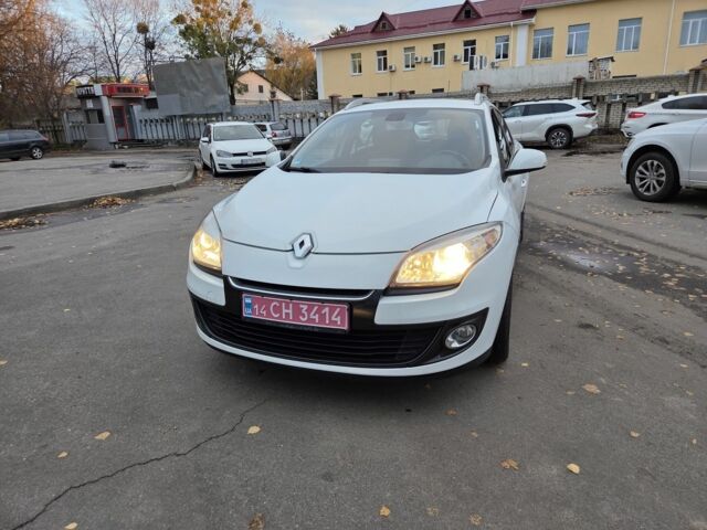 Белый Рено Меган, объемом двигателя 1.5 л и пробегом 226 тыс. км за 7300 $, фото 15 на Automoto.ua