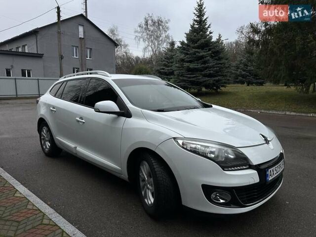Білий Рено Меган, об'ємом двигуна 1.46 л та пробігом 243 тис. км за 8700 $, фото 8 на Automoto.ua