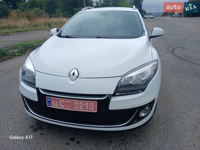 Білий Рено Меган, об'ємом двигуна 1.5 л та пробігом 265 тис. км за 7900 $, фото 5 на Automoto.ua
