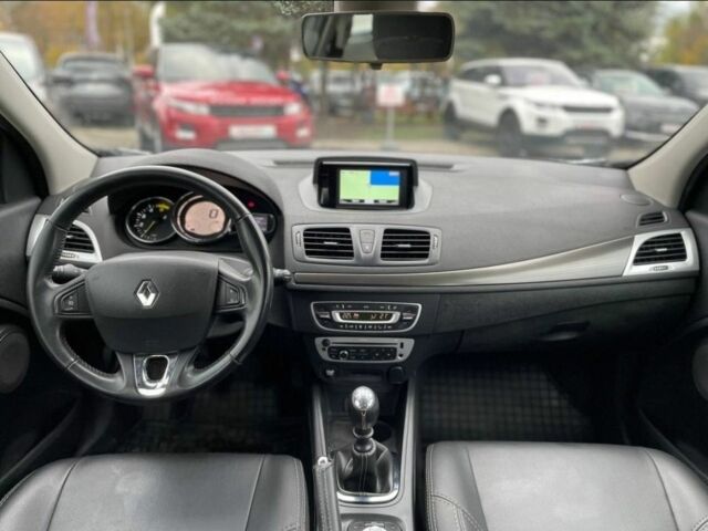 Белый Рено Меган, объемом двигателя 1.5 л и пробегом 148 тыс. км за 8999 $, фото 11 на Automoto.ua