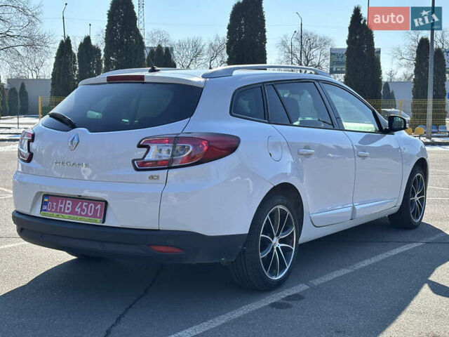 Белый Рено Меган, объемом двигателя 1.5 л и пробегом 264 тыс. км за 9500 $, фото 8 на Automoto.ua
