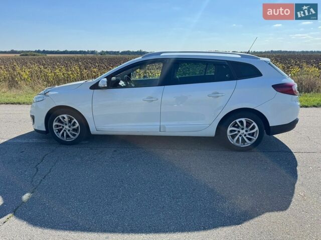 Белый Рено Меган, объемом двигателя 1.46 л и пробегом 227 тыс. км за 6900 $, фото 11 на Automoto.ua