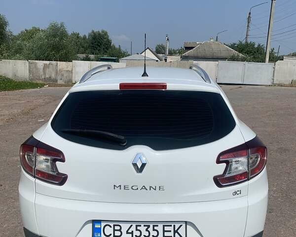 Белый Рено Меган, объемом двигателя 1.46 л и пробегом 250 тыс. км за 7600 $, фото 4 на Automoto.ua