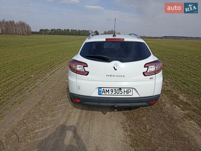 Белый Рено Меган, объемом двигателя 1.46 л и пробегом 340 тыс. км за 7900 $, фото 9 на Automoto.ua
