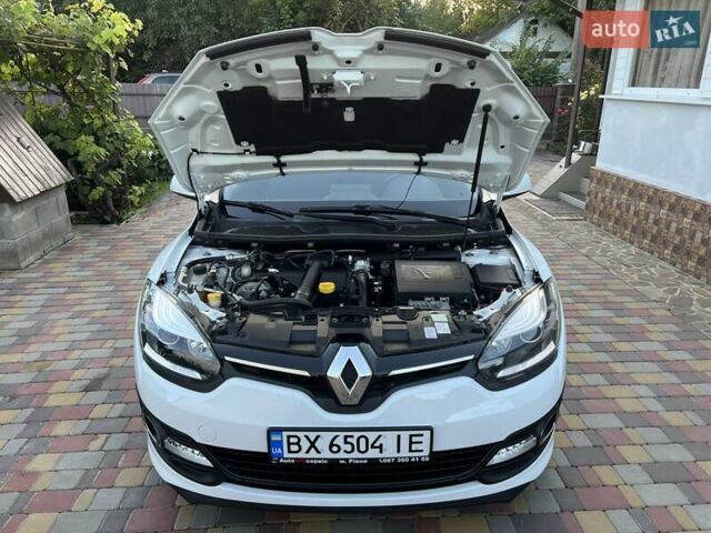 Белый Рено Меган, объемом двигателя 1.46 л и пробегом 185 тыс. км за 9099 $, фото 9 на Automoto.ua