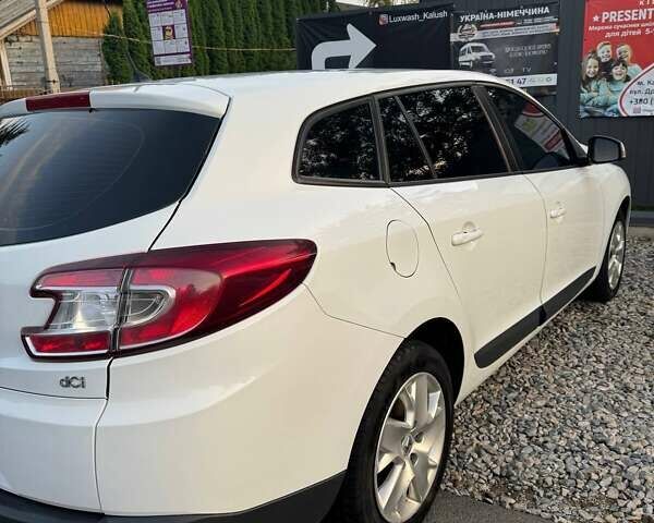 Білий Рено Меган, об'ємом двигуна 1.5 л та пробігом 220 тис. км за 7200 $, фото 32 на Automoto.ua