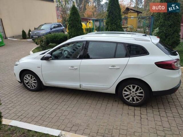 Рено Меган 2013 в Буче на Automoto.ua Белый Рено Меган, объемом двигателя 1.46 л и пробегом 270 тыс. км за 7000 $, фото 12 на Automoto.ua